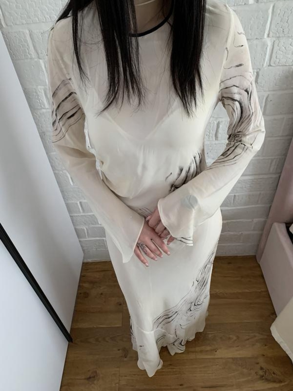 Zara Cream Long-Sleeve Abstract Print Maxi Dress with Black Trim - Picture 7 of 13